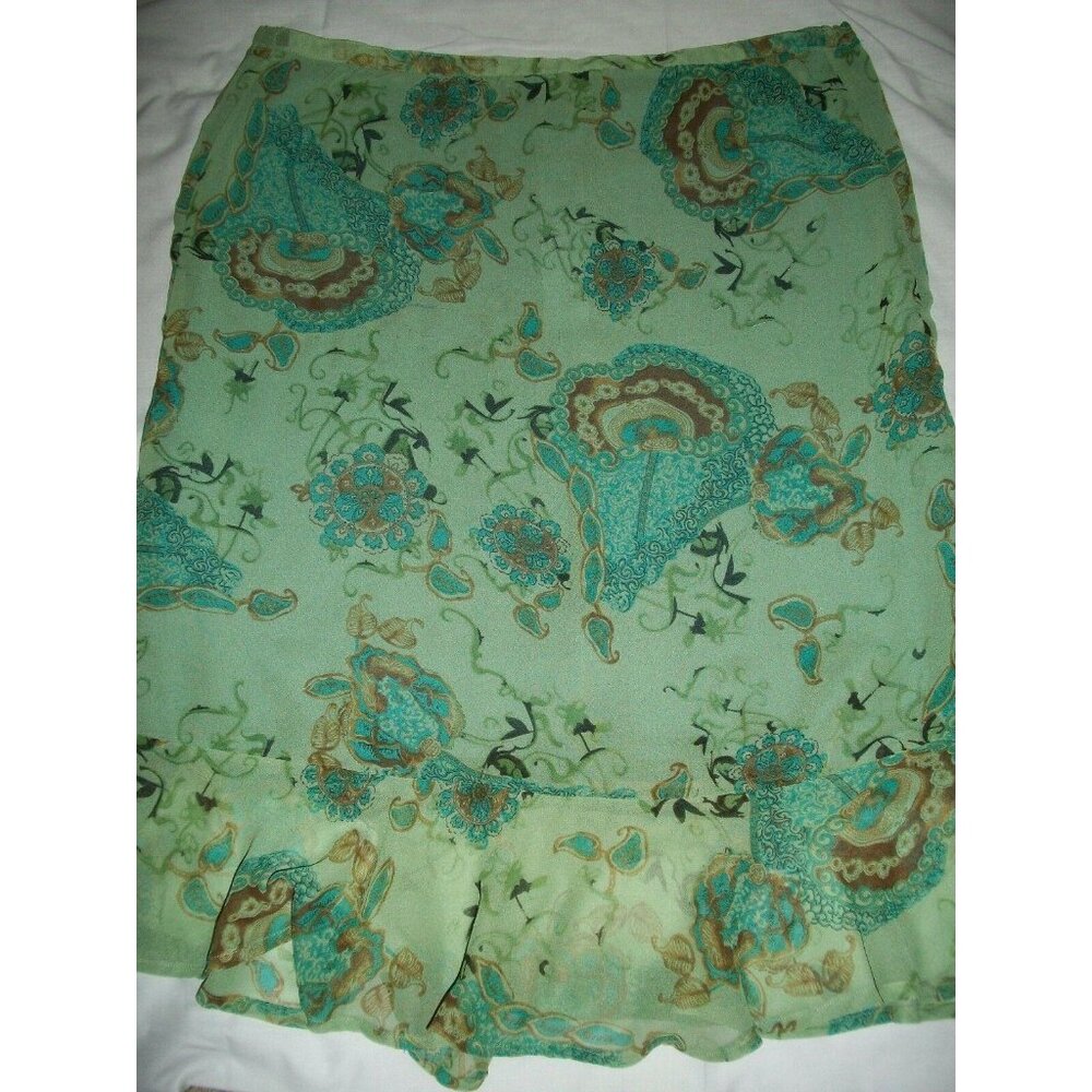 Women's Shelly & Arnold Floral Skirt Size M Green Ruffle Elastic Waist